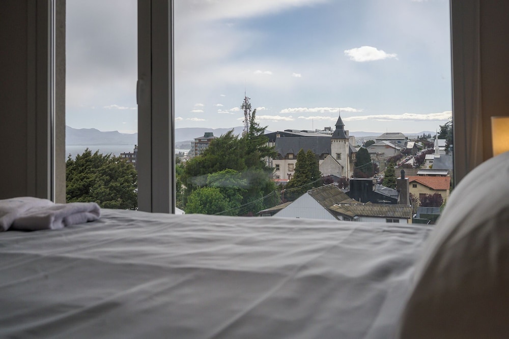 Downtown Apartment, Stunning Views, Terrace PL1 by Apartments Bariloche