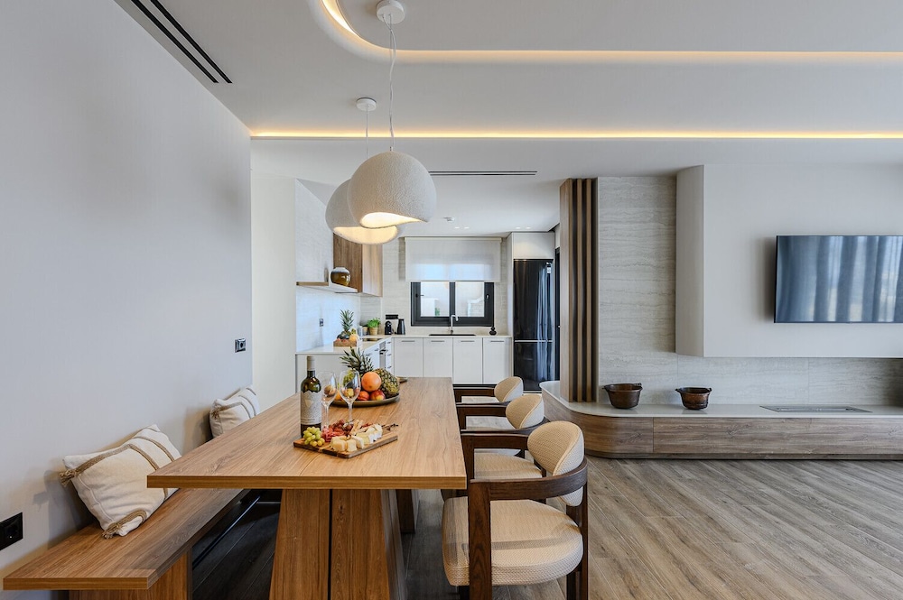 Nysa Luxury villa 1
