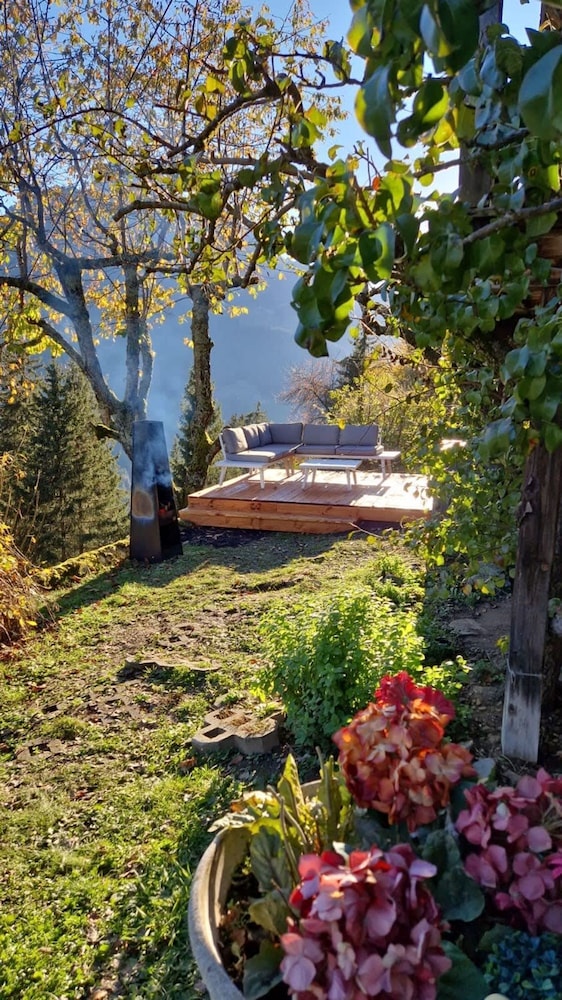 5 BR Gstaad Paradise View Chalet With Outdoor Jacuzzi