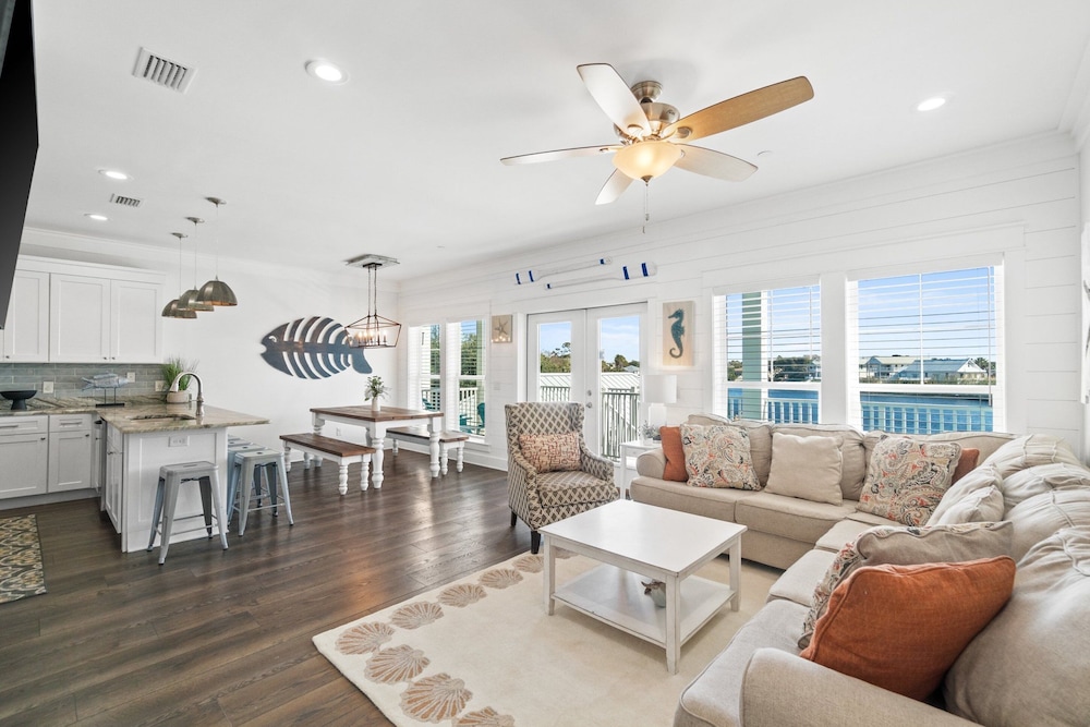 Beach House - Riviera Retreat by PHG