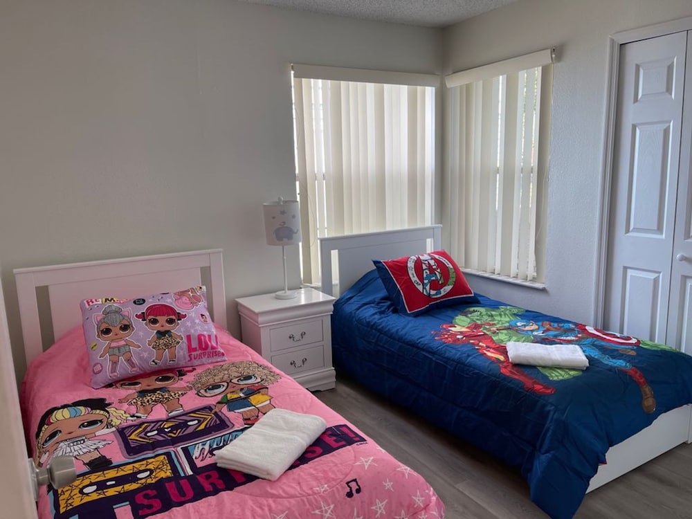 Disney Somerset 3BR Condo Near Theme Parks