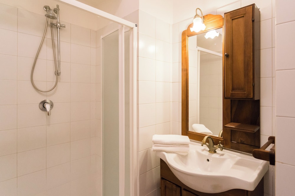 Garibaldi 24 Apartments by Rent all Como