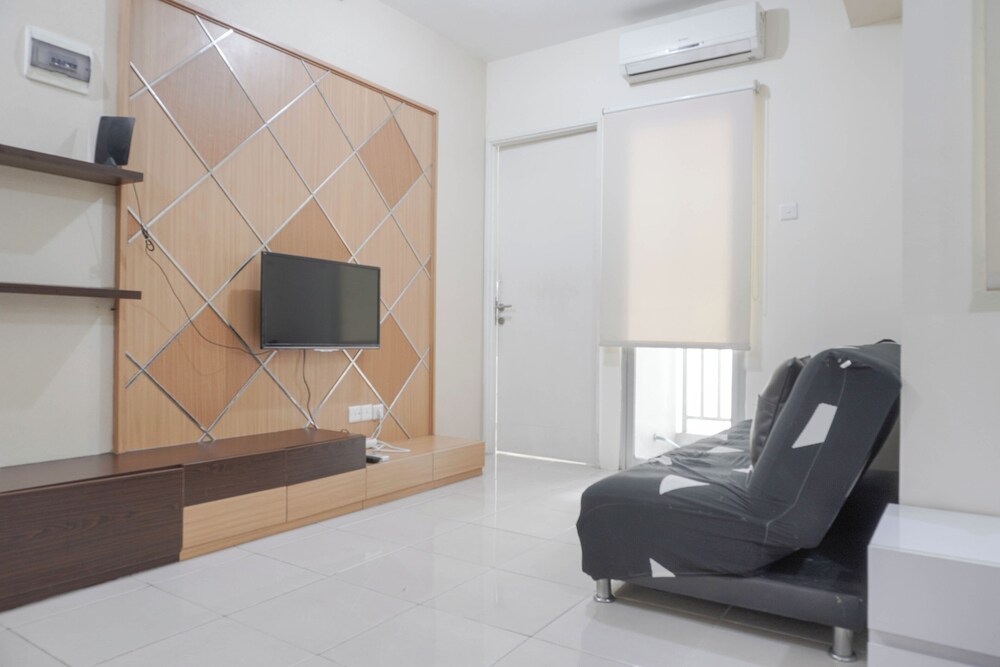 Warm And Cozy 2Br At Pakubuwono Terrace Apartment