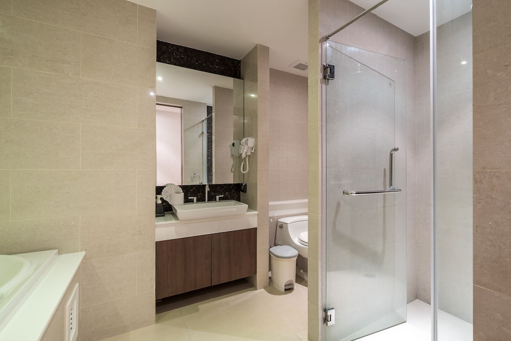 Photo 98