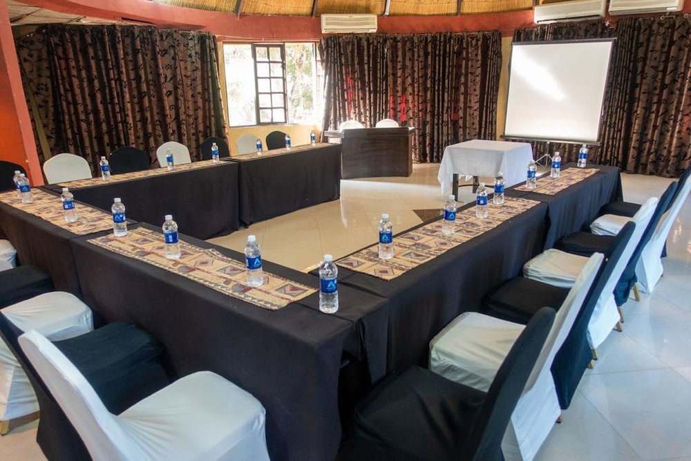 meeting & event spaces