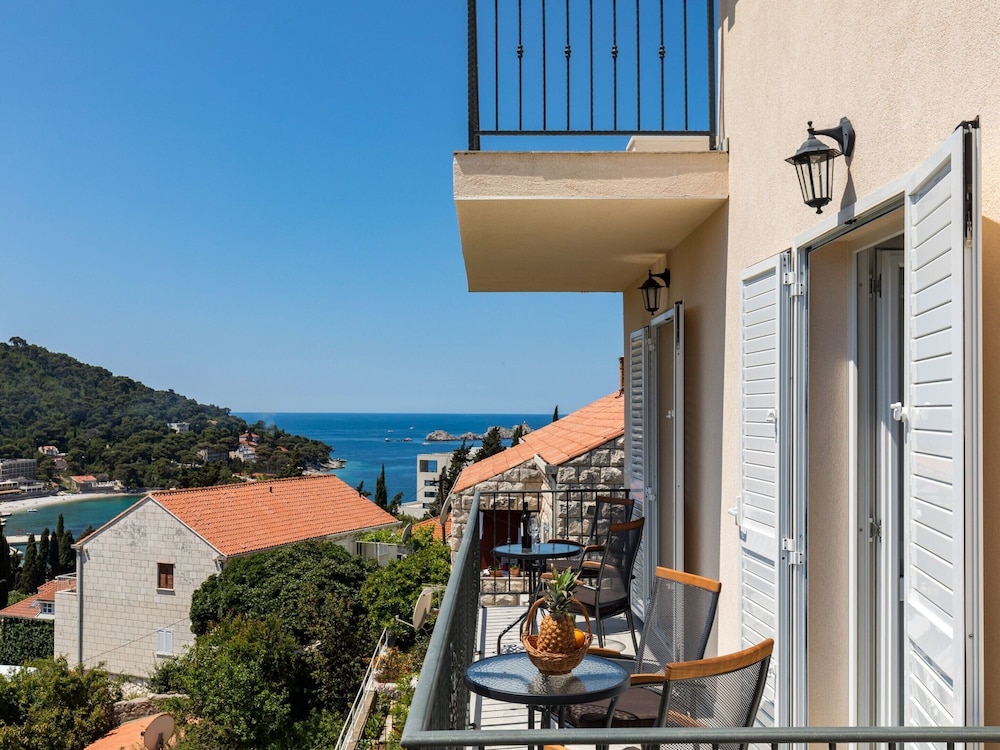 Begovic Guest House - One-bedroom Apartment — Dubrovnik