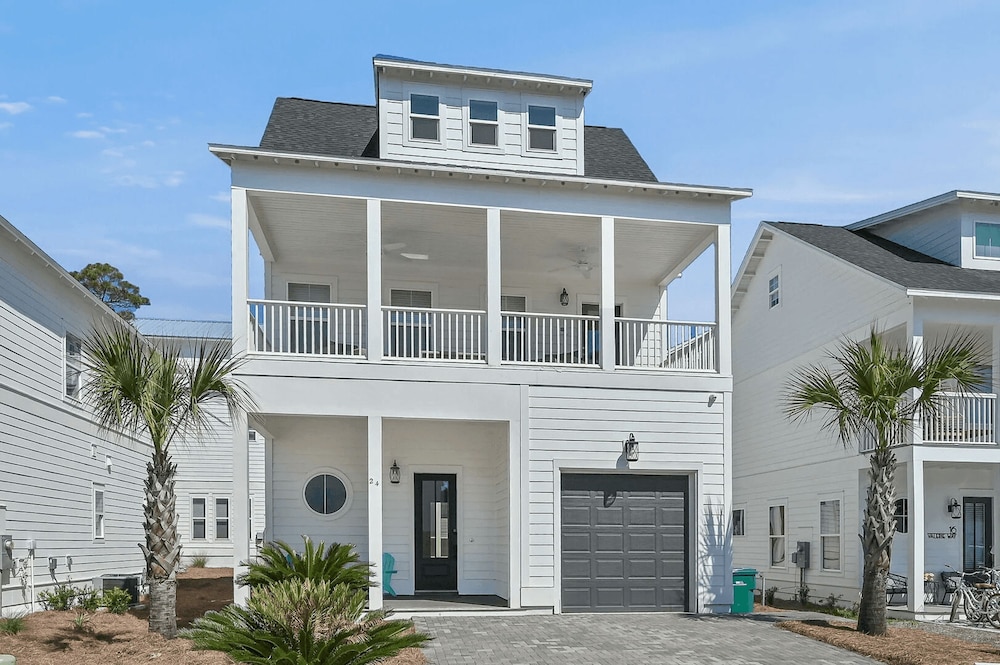 Nacho Beach House by Avantstay Inlet Beach Sleeps 8 Pool