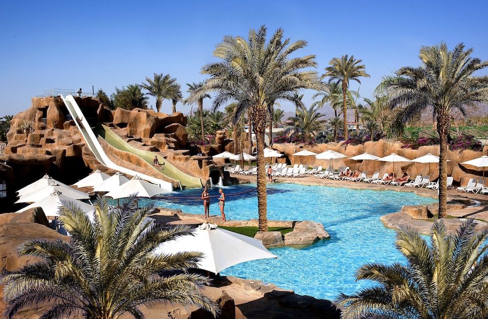 SENTIDO Reef Oasis Aqua Park Resort