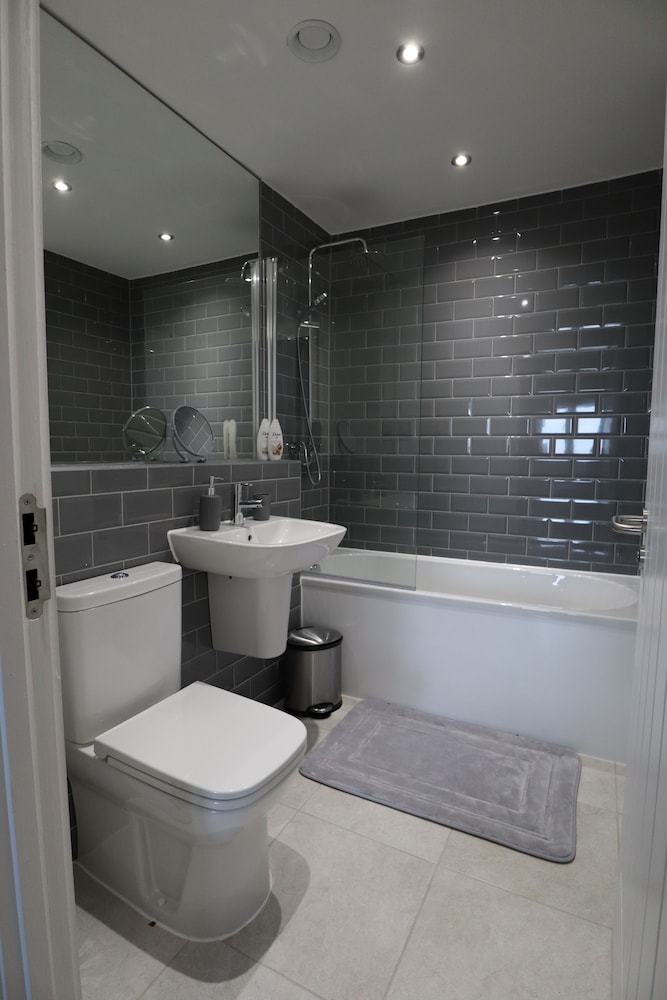 Apartment in Parliament Brewery Village photo 5