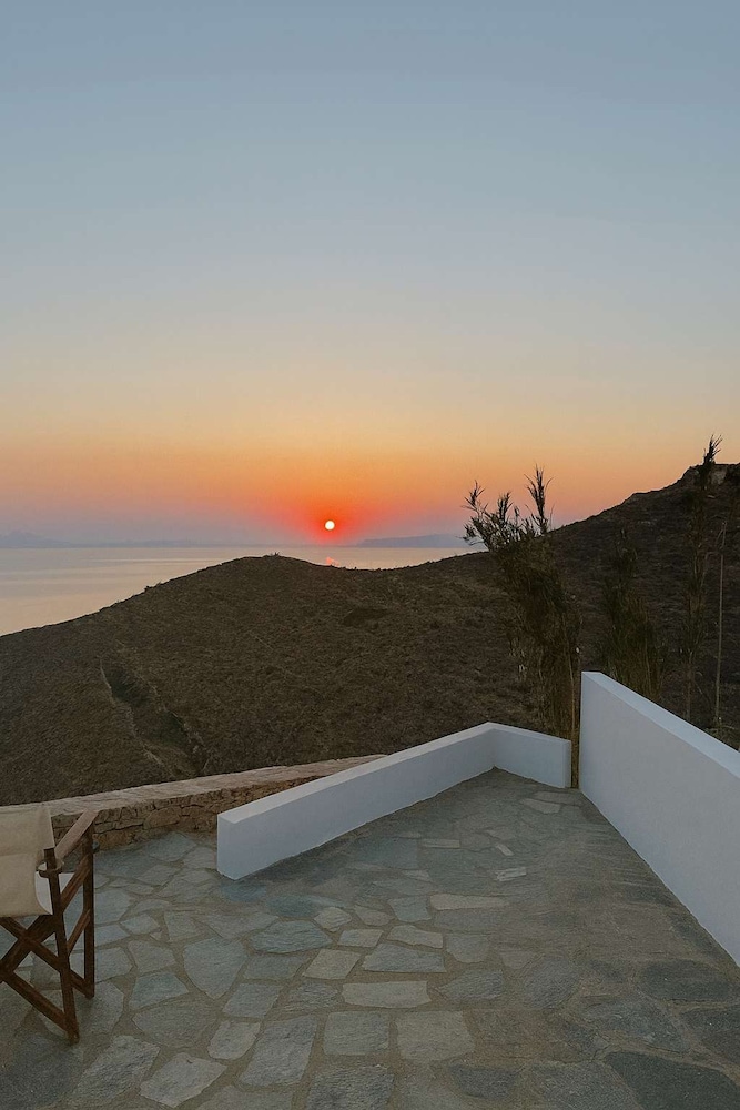 Folegandros Galano Hideaway - Peaceful Sea Views