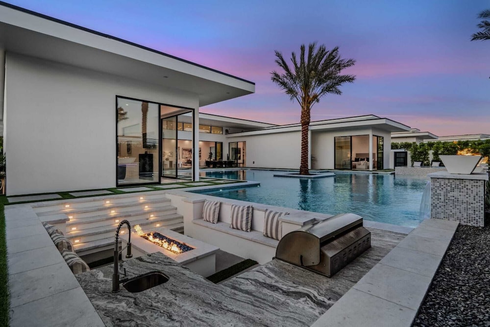 Villa Sleeps 17 w/ Pool, Firepit, Putting Green Bravo Villa 3 by Avantstay