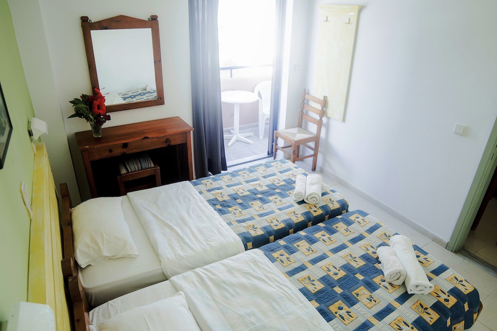 Marika Apartments photo 3