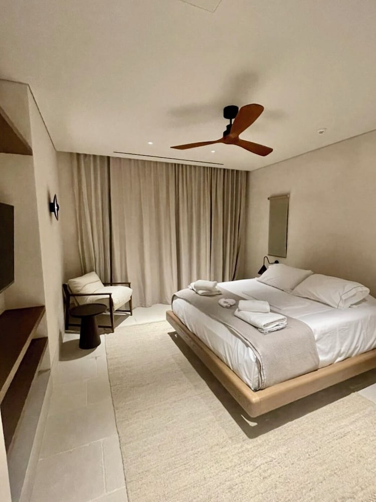 Olive Villas view 5