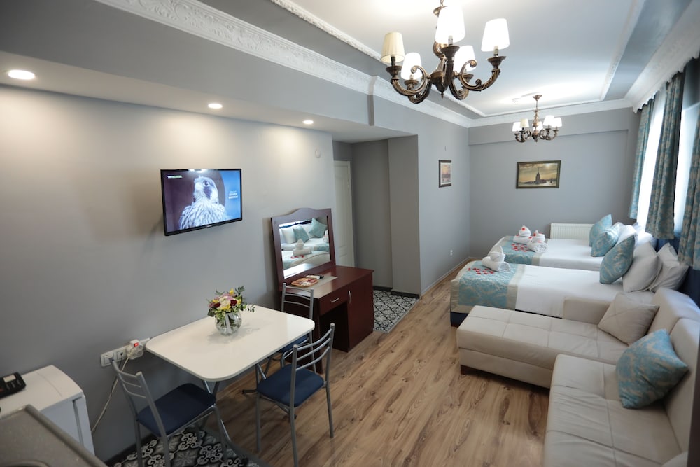 White Pearl Apart - Image 32