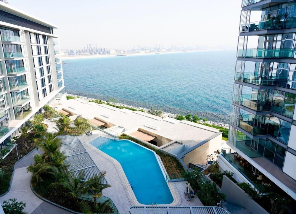 Nasma Luxury Stays - Bluewaters Residences Building 4