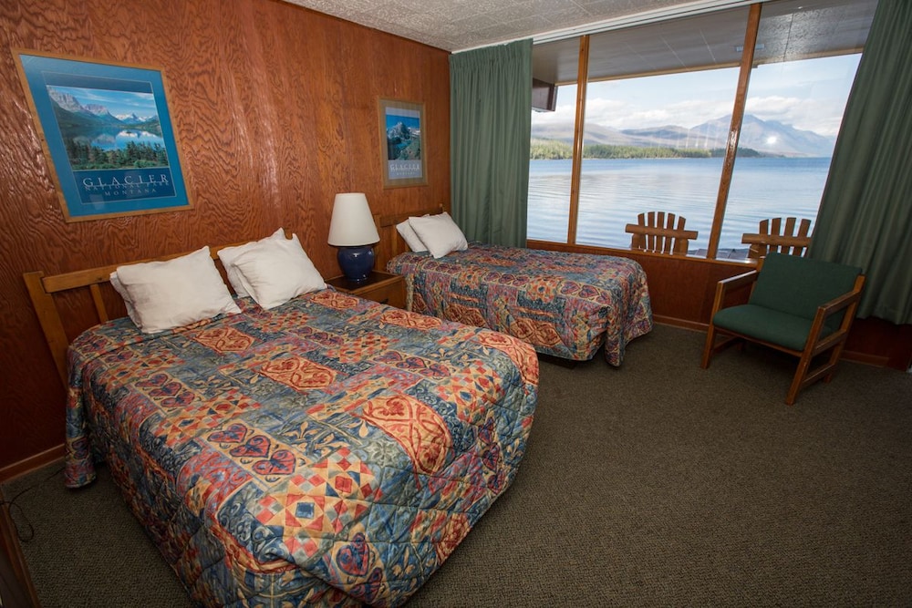 Village Inn At Apgar - Inside the Park