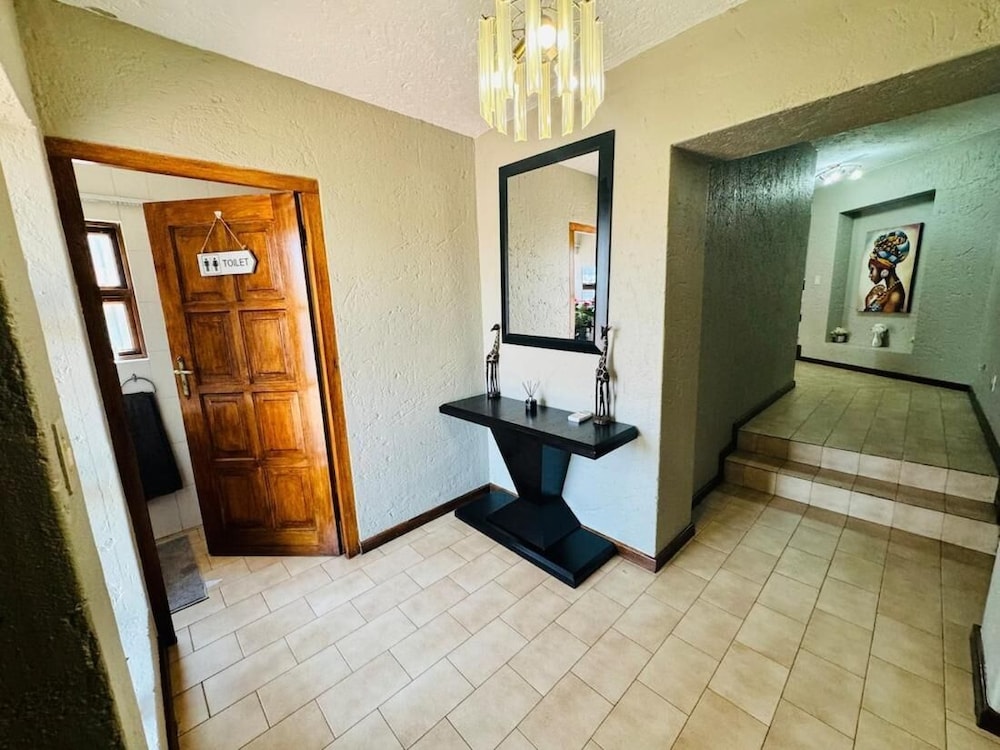 Villa Picasso - 3 Bed Villa