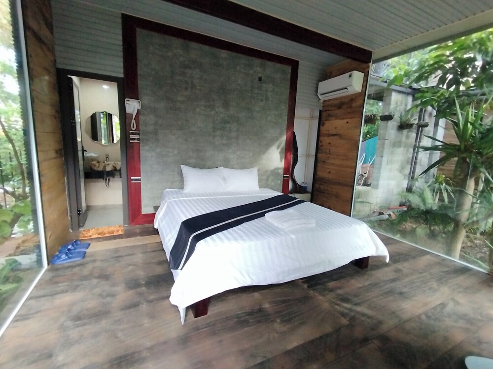Photo 41
