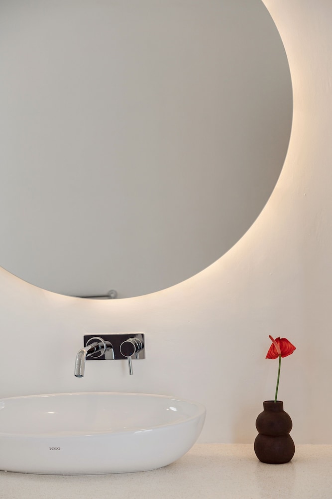 Villa Kanina by Alfred in Bali - Modern 3BD Villa w Pool Close to Bingin Beach