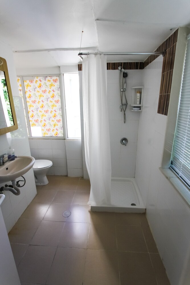 Apartment - Tel Aviv