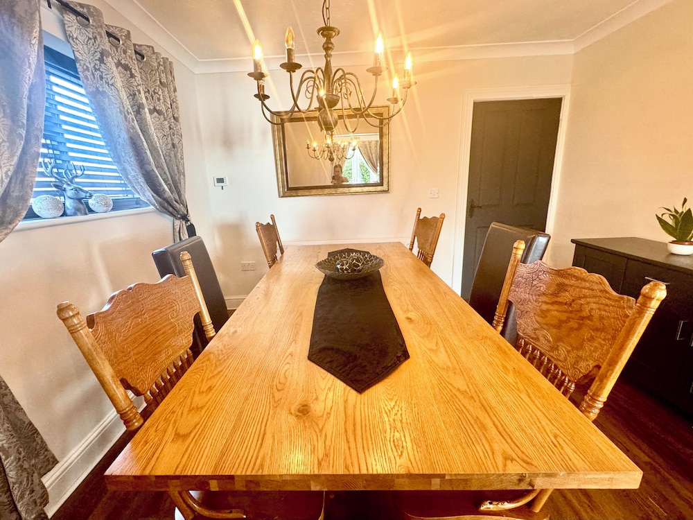 Peveril House, Spacious Øko-venlig Feriehus, Billede 8