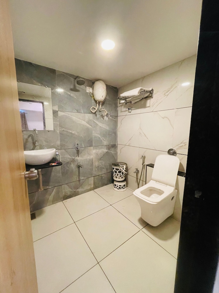 Hotel Vishala