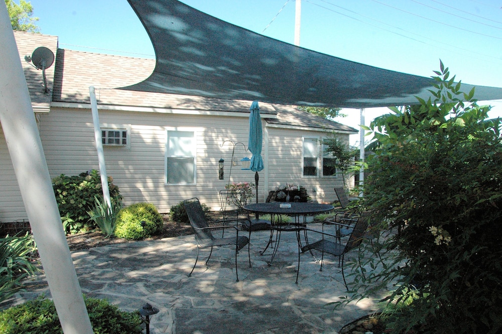 Janssen Park Place B&B