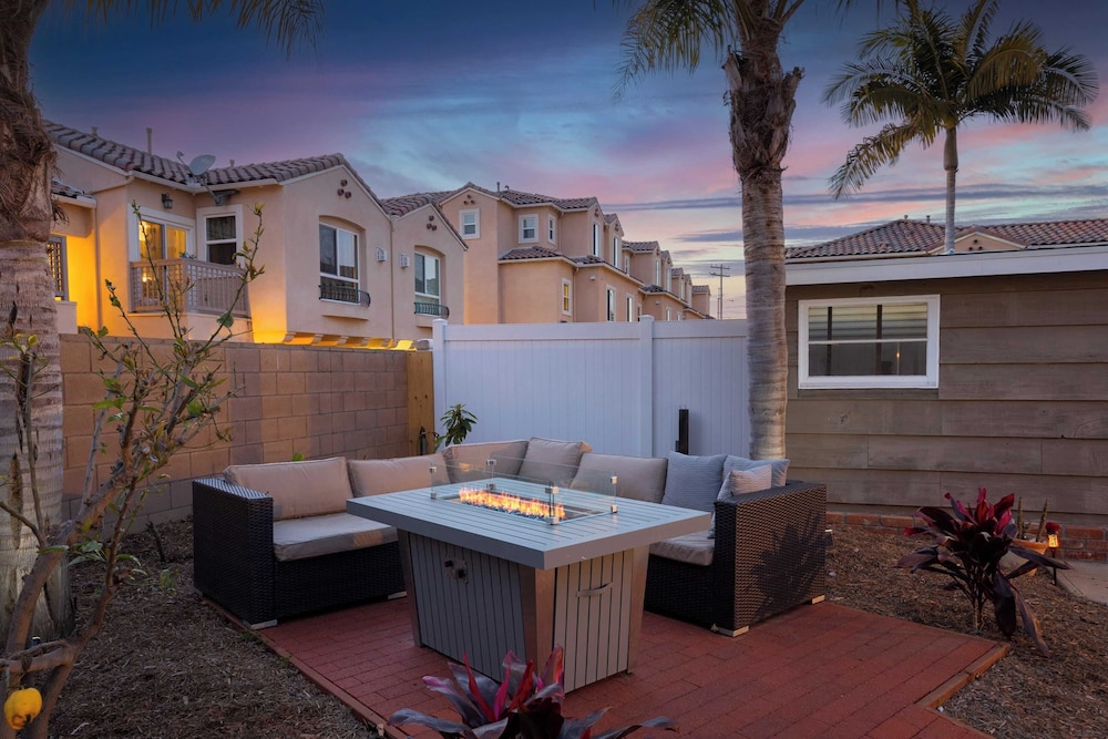 California Dreamin by Avantstay Private Pool + Fire Pit Near the Beach