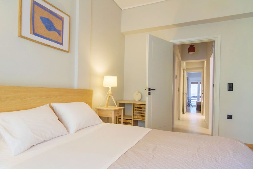 Acropolis Luxury Retreat