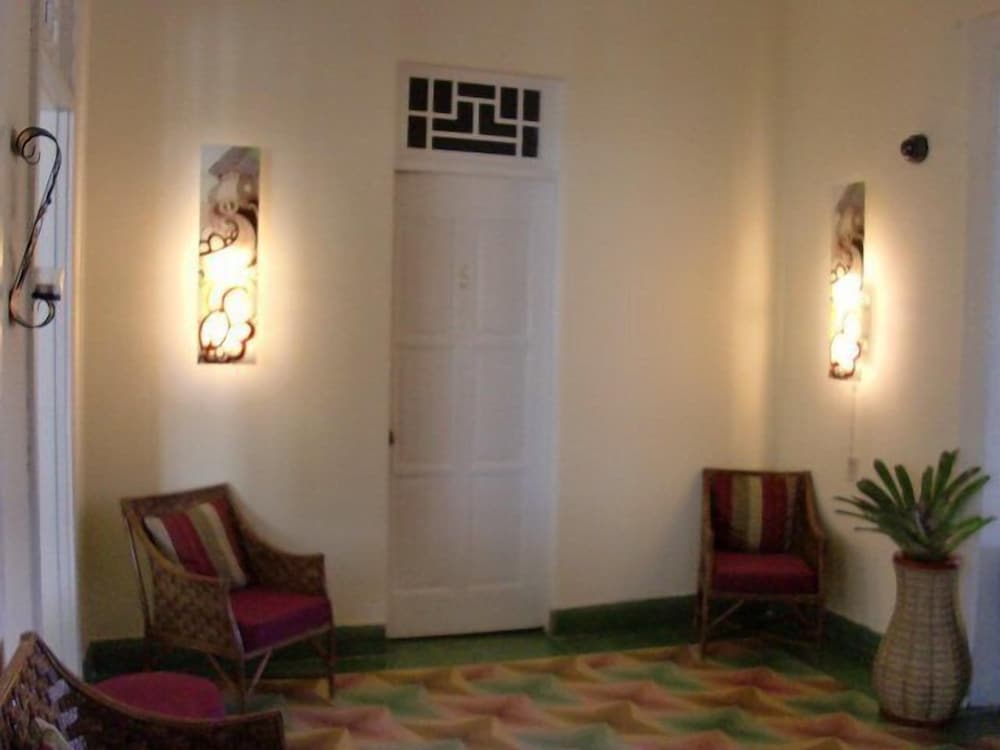 Adam Suites
