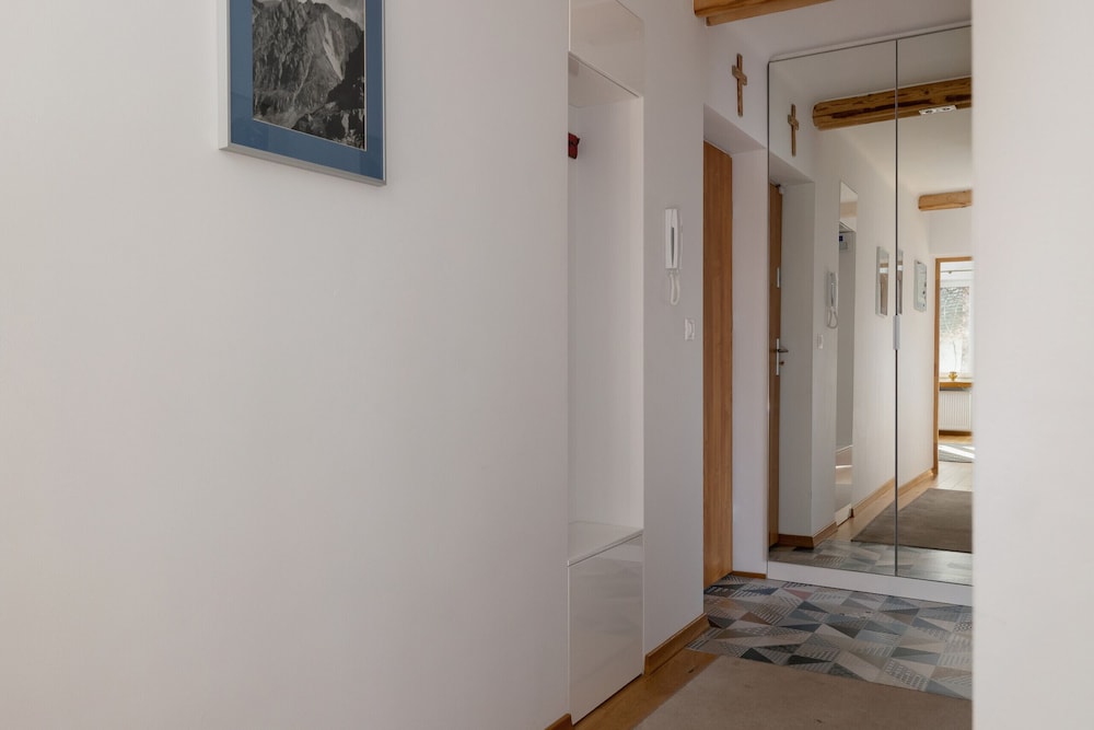 Apartment for 5 Zakopane by Renters