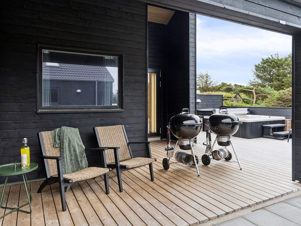 5 Star Holiday Home in Lokken