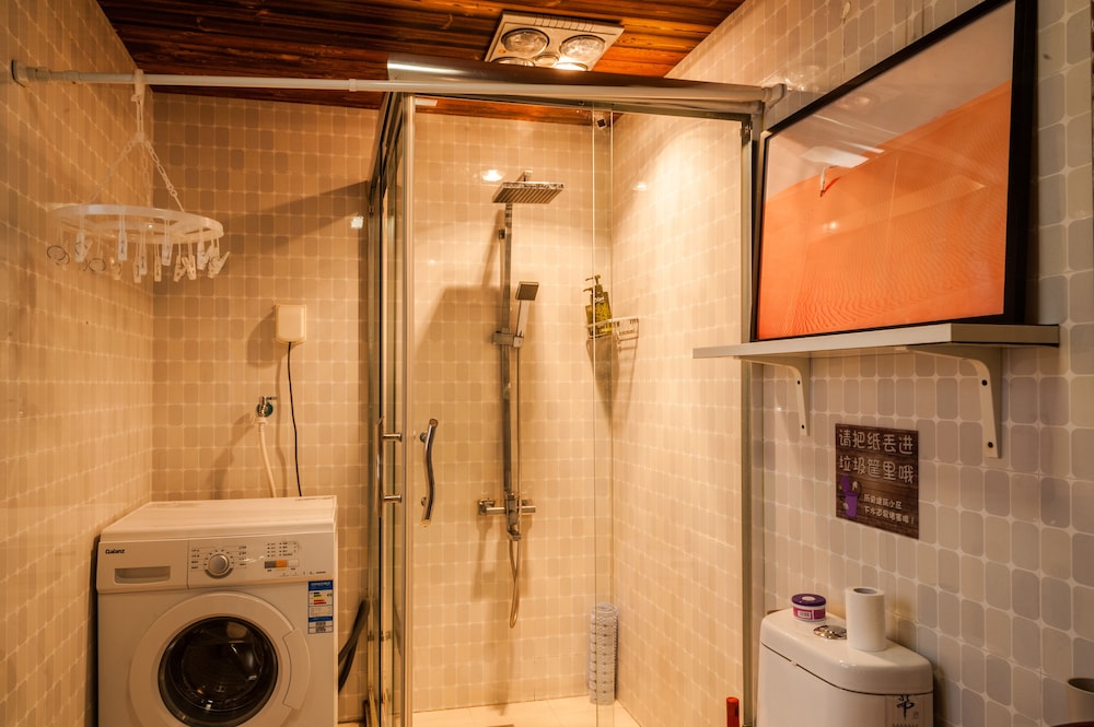 Qiyu Homestay - West Nanjing Road Branch