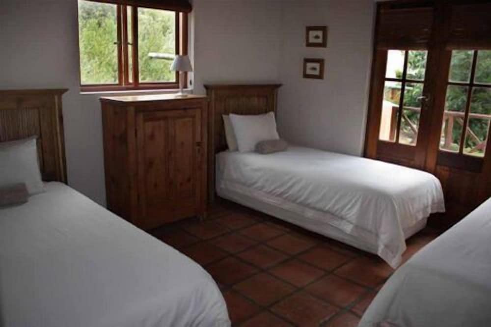 Tides Lodge