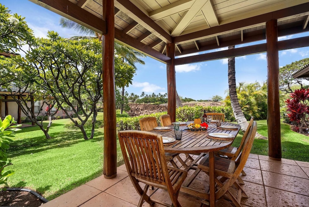 Luxurious View Corner Townhome - Great Views - VIP Beach Pass - Vrkcv
