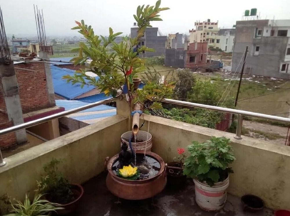 Everest Home Stay Apartment Timal II
