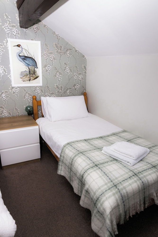 Denecrest Guest House