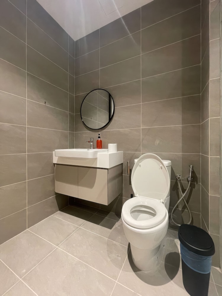 Platinum Quill Apartments Residences