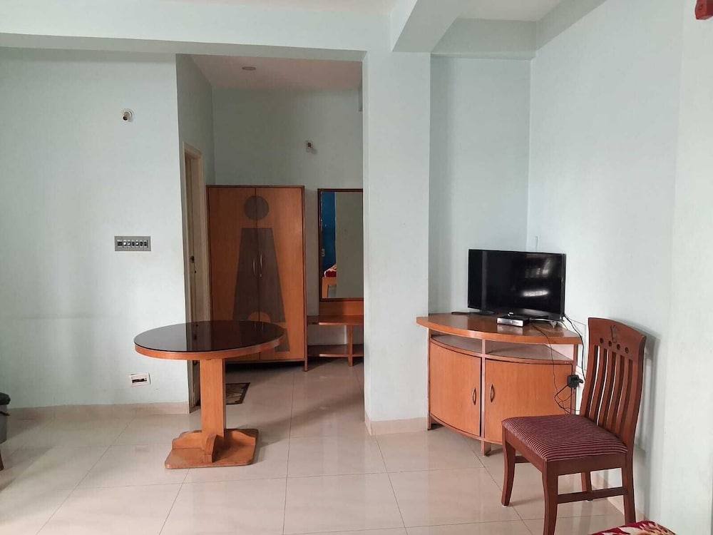 Sri Vinayaka Lodge