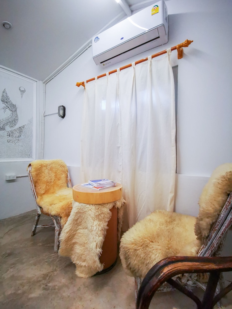 Silsopa Hostel