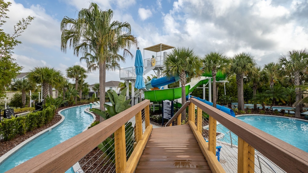 A Little Galaxy Far Far Away - Image 5