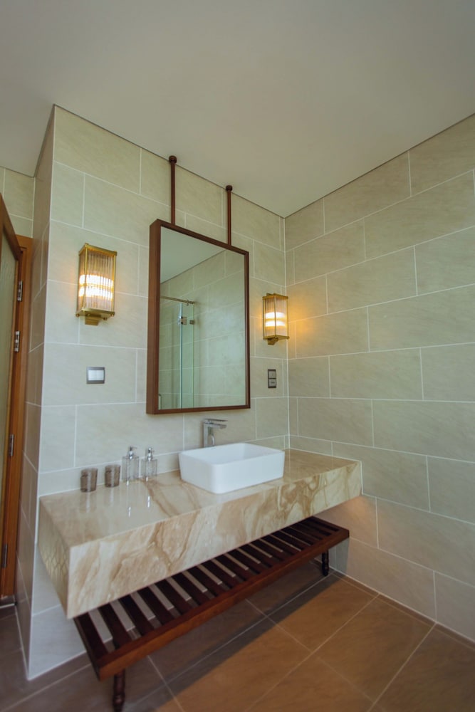 The Palm Nest Cam Ranh Pool Villa