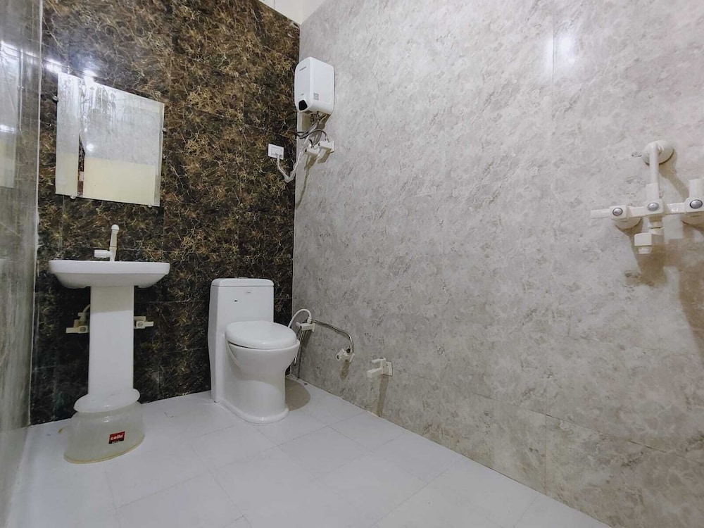 Hotel Radhe Shyam Resort Vrindavan