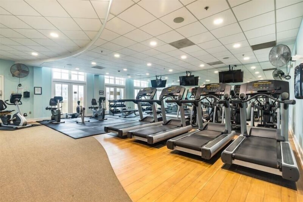 Sunset Island - 39 Fountain Drive West 3f 3 Bedroom Condo
