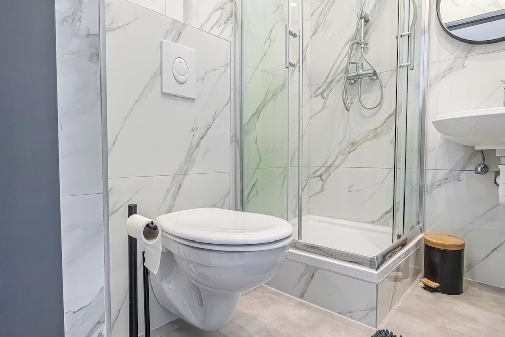 9BR Apts in the Heart of Vienna