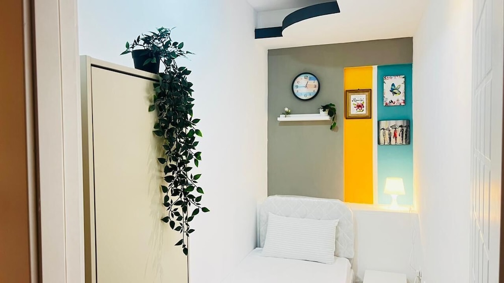 Creative Partition Room in Barsha 1