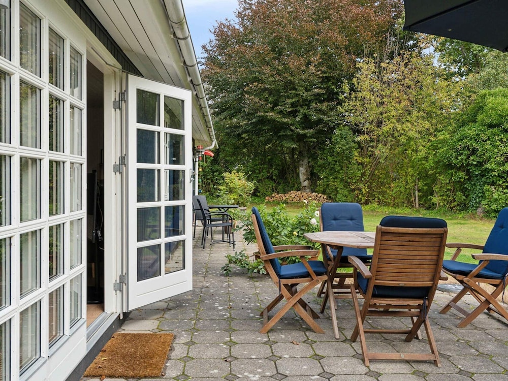 4 Star Holiday Home in Roslev