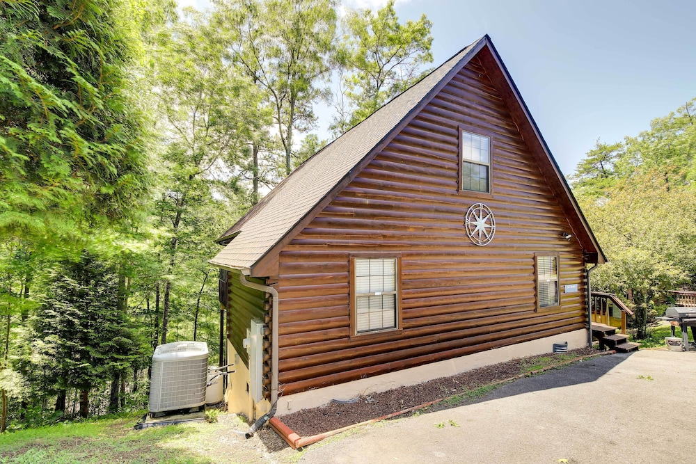 Sevierville Cabin w/ Hot Tub, Views & Pool Access! view 5