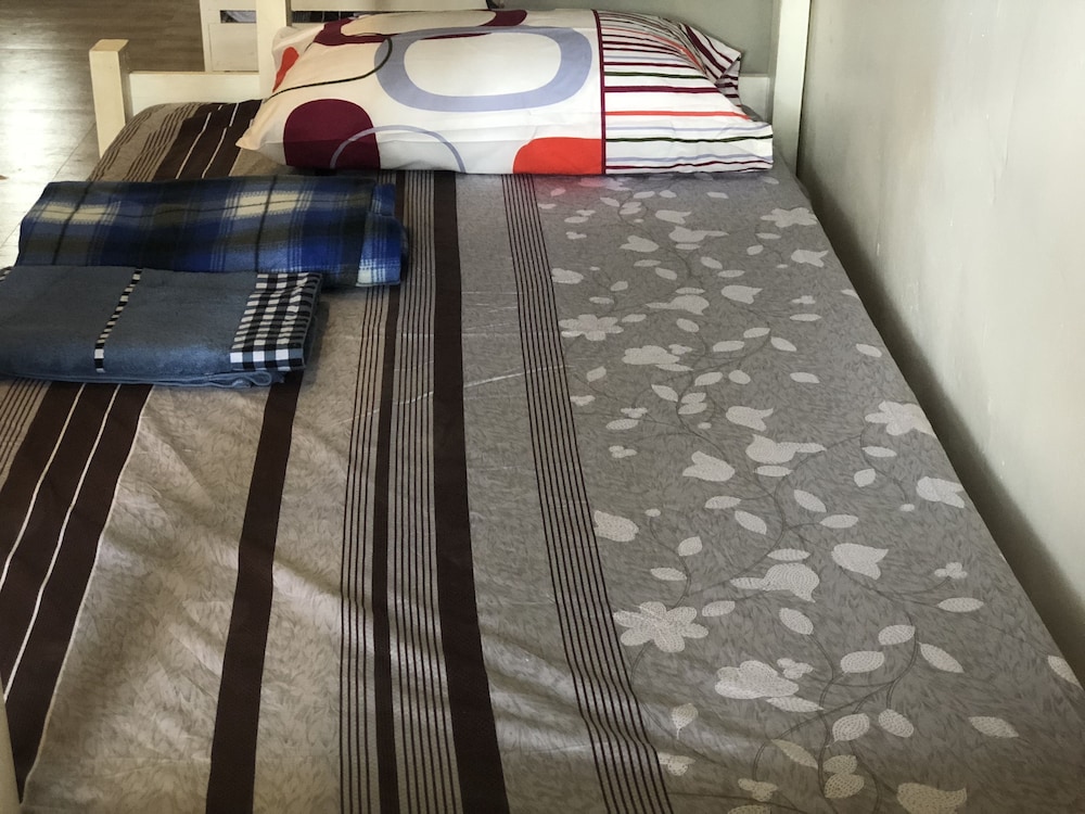 Alesseo Backpackers - Hostel