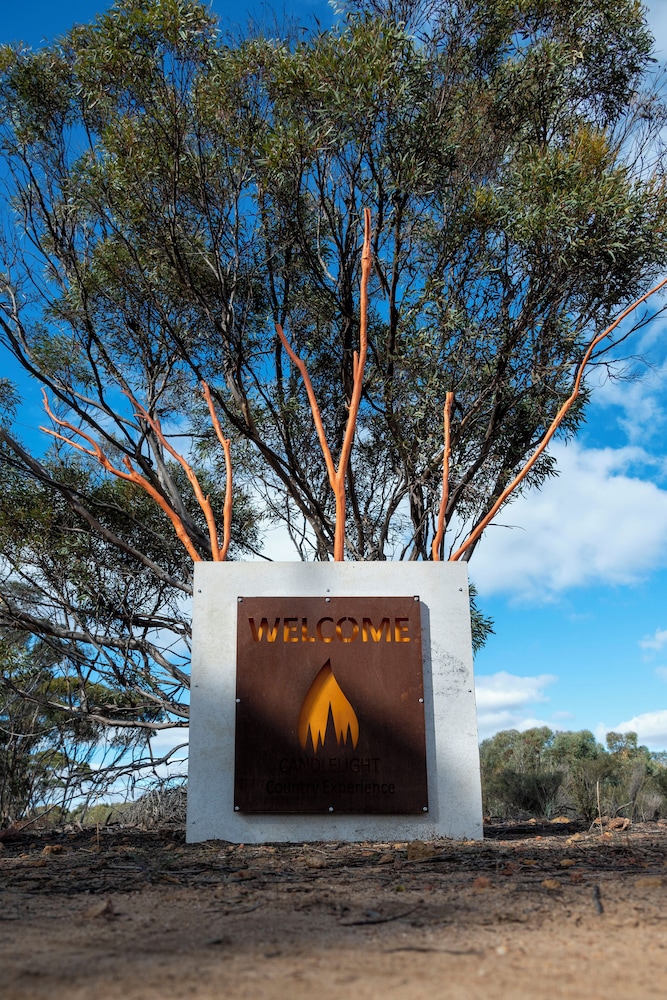 Candlelight Country Experience